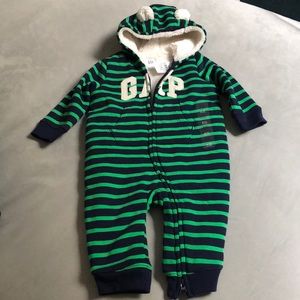 Gap fleece hooded snowsuit.  NWT.  Size 6-12months